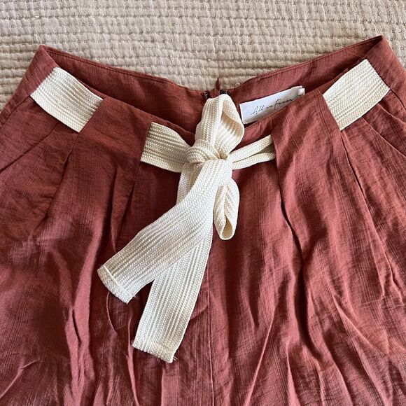 All in Favor Shorts Womens XS High Rise Paperbag Tie Waist Pockets Minimalist - Picture 3 of 13